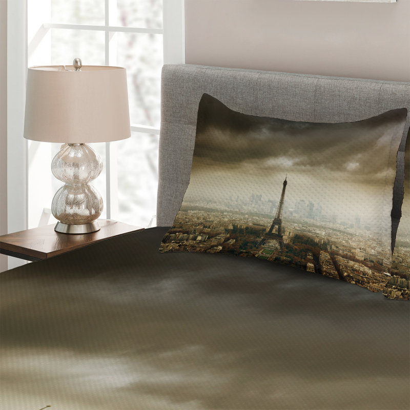 Eiffel Tower Eclectic Polyester Coverlet, King Bedspread + 2 Shams