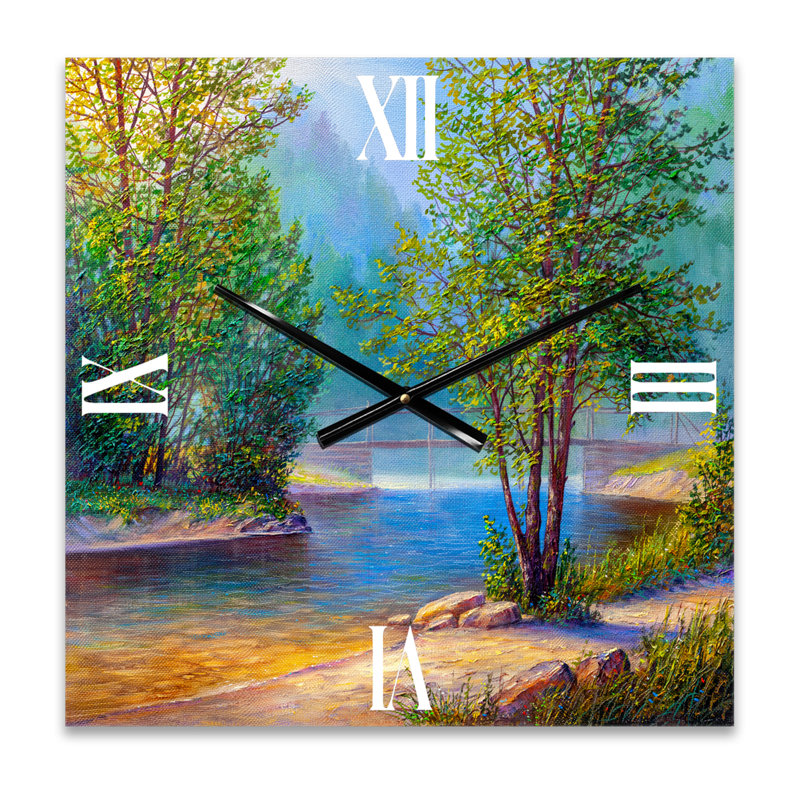 Green Trees By The Riverside - Horloge murale traditionnelle, Petit