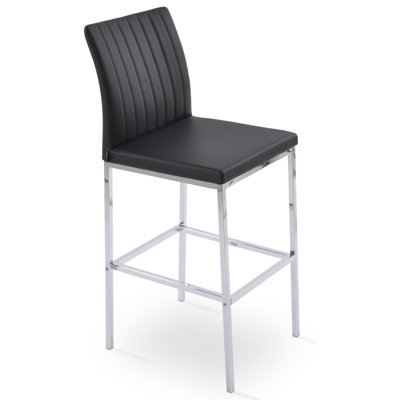 Zeyno Metal Counter & Bar Stool