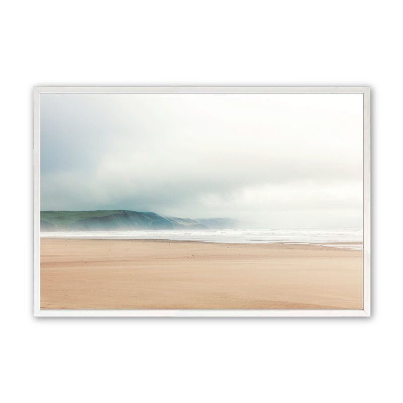 «Guercio Harmony of Elements» encadré sur papier par Ian Winistanley, H 12,5 po x l 15,5 po x P 1,25 po, Blanc opaque