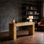 Table d'appoint robuste en bois au design minimaliste, parfaite pour les couloirs et les salons, alliant durabilité et style.