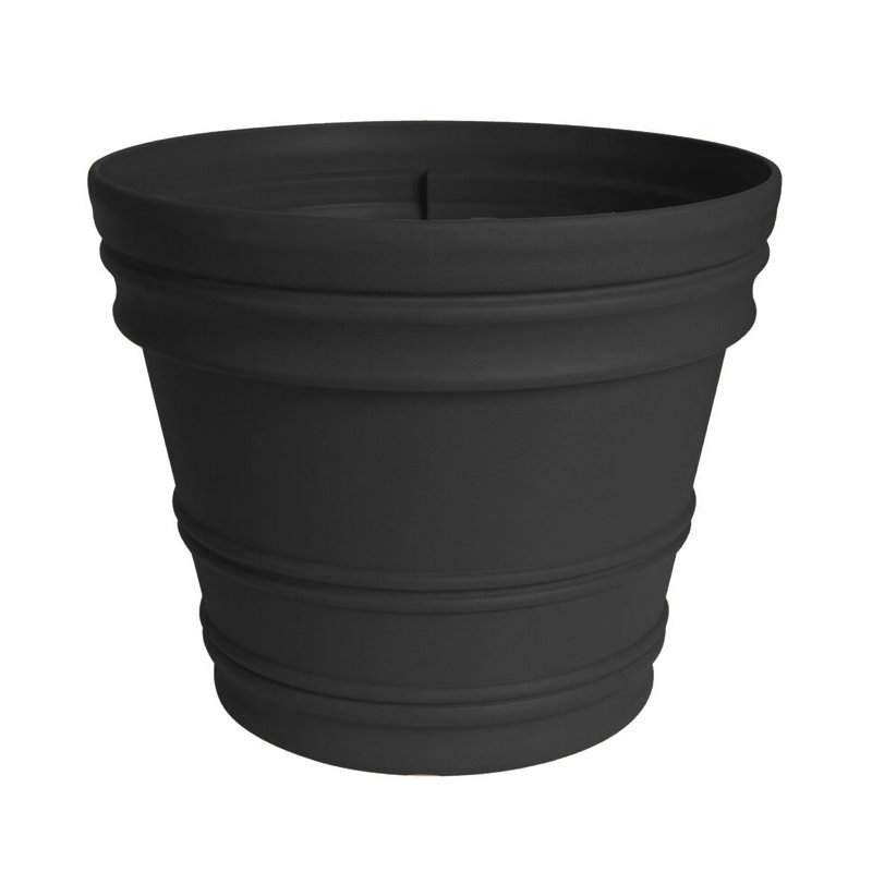 Black Polypropylene Rolled Rim Indoor/Outdoor Planter, 21.5"