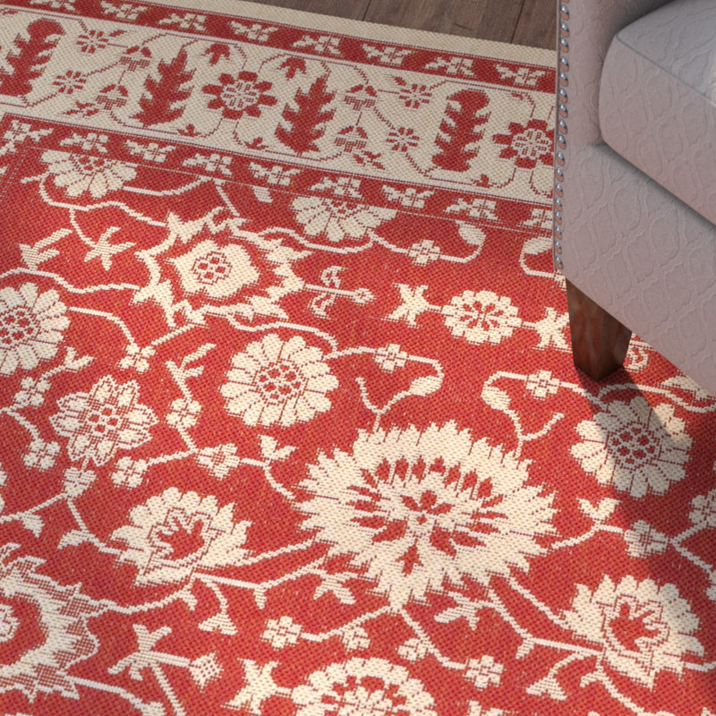 Tapis intérieur / extérieur rouge / crème Arneshia, Rectangle 8 pi x 11 pi