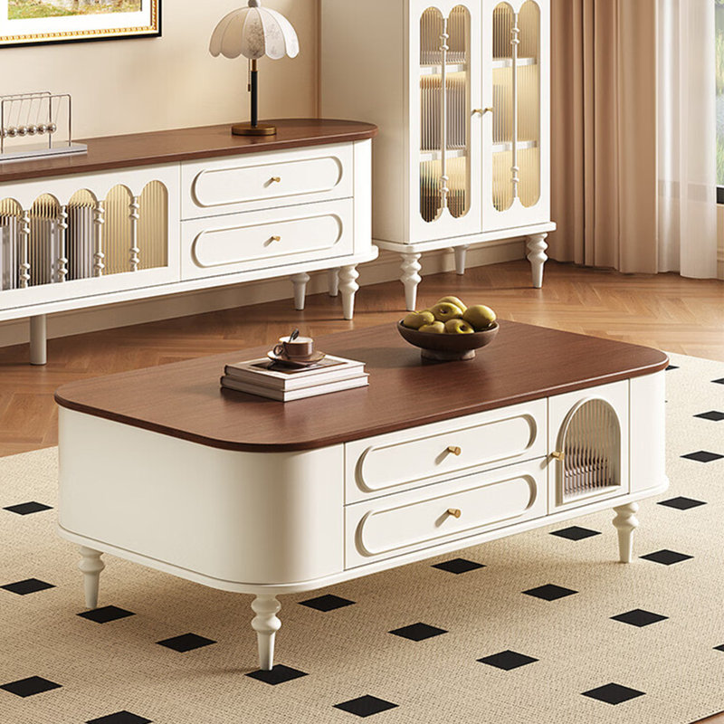 Table basse minimaliste de style français
