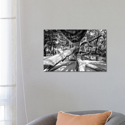 Streetphotography 11 - Wrapped Canvas Print