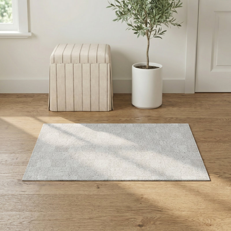 Becker Wool Geometric Indoor Rug, Rectangle 2' x 3'