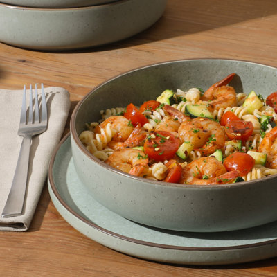 Gibson Elite Gelston Stoneware Matte Reactive Glaze 16 Piece Plates and Bowl Dinnerware Set - Cream