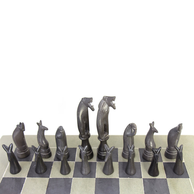 Jeu d'échecs en pierre à savon sculpté à la main avec animal safari