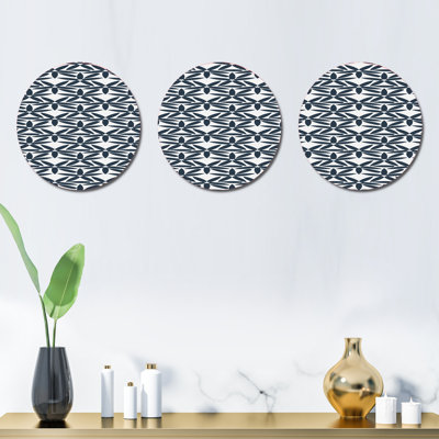Abstract Wall Decor on Metal