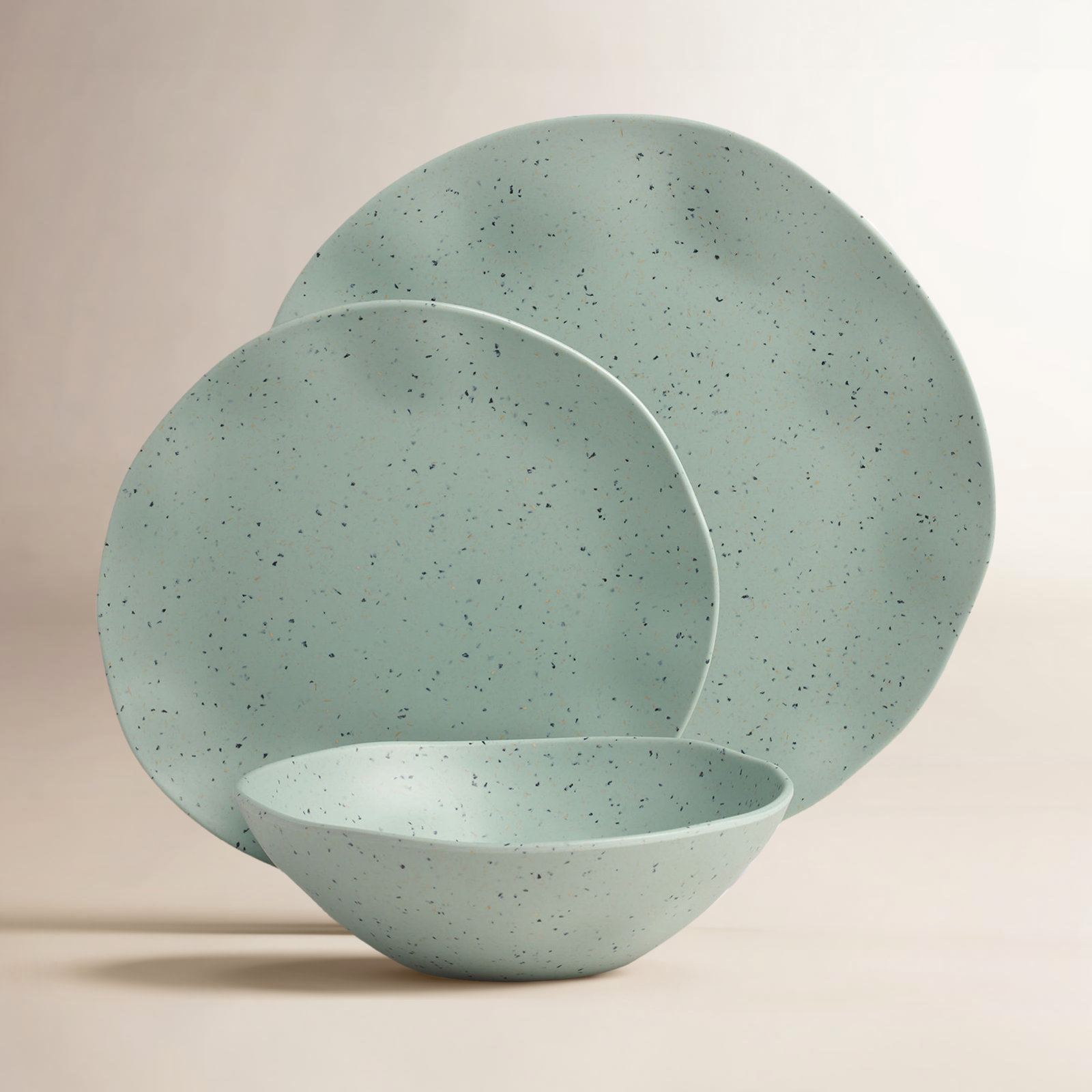 Dinnerware Set, Mint