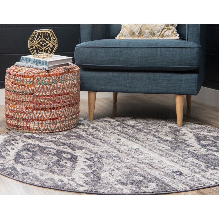 Leanora Geometric Indoor Rug