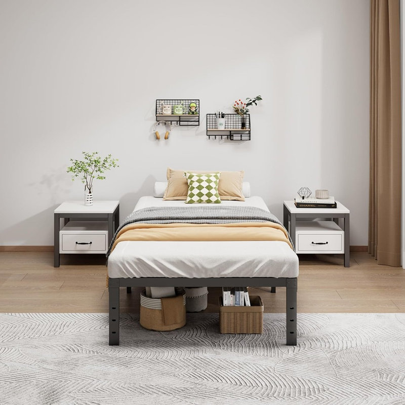 Base de lit plateforme en métal robuste, aucun sommier requis, assemblage facile, base de matelas robuste et silencieuse, espace de rangement sous le lit
