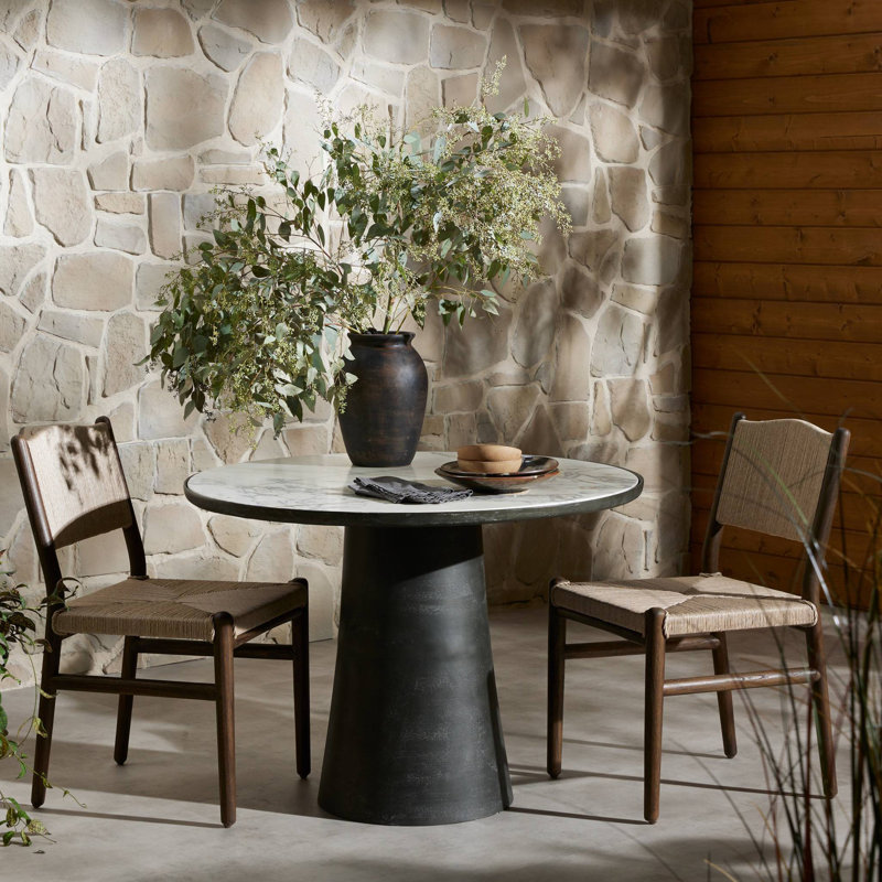Balboa Outdoor Round, 30" H x 42" W x 42" L
