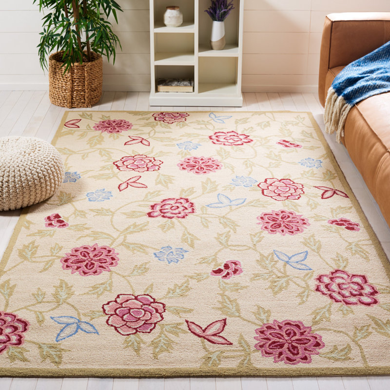 Jonsson Hand Hooked Wool Pile Floral Rug, Rectangle 6' x 9'