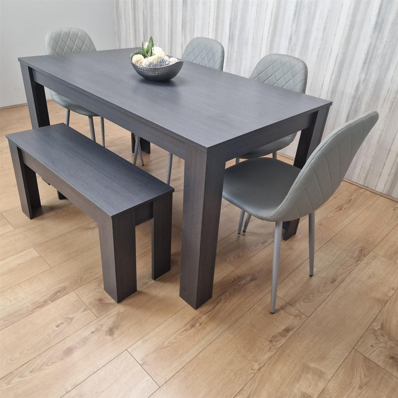 Hightsville 6 - Person Dining Set