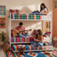 Structure de lit superposé blanc simple avec lit gigogne roulant, deux échelles d'accès et rails de sécurité surélevés, lit en métal robuste et silencieux pour optimiser la chambre des enfants-133209580