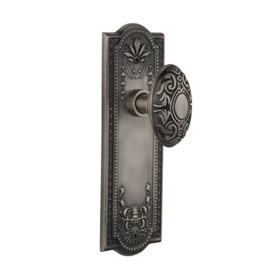 Meadows Plate with Victorian Door Knob