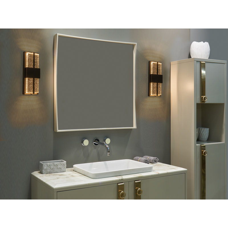 Fionnlagh LED Wall Light