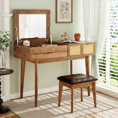 43.3-Inch Classic Wood Makeup Vanity Set Featuring A Flip-Top Mirror And Stool. This Dressing Table Includes Three Drawers And Additional Storage Space, In Brown.