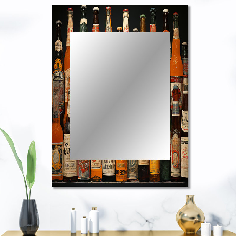 «Beer Bottles Collage VIII - Miroir décoratif à bière, grand miroir mural traditionnel, impression sur métal, 40 po x 30 po