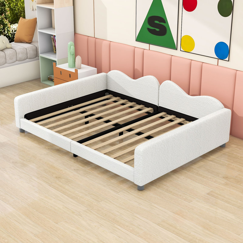 Upholstered Daybed with Sherpa Fabric, Full / Double, White
