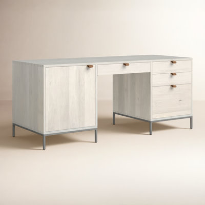 Loki Executive Desk