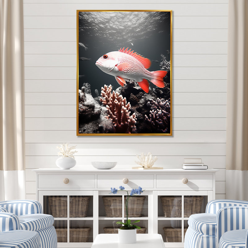 Impression sur toile monochrome, corail et poisson gris, Cadre flottant doré, H 20 po x l 12 po