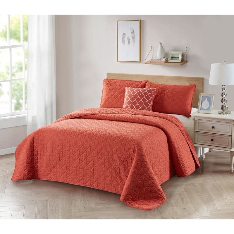 Bibb Home Solid Reversible Quilt Sets with Dec Pillows (4-Piece), null, null
