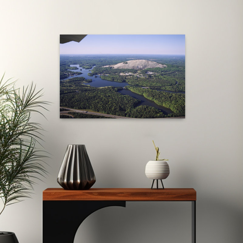 High Angle View of a River passant à travers le paysage, Stone Mountain, Atlanta, Géorgie, États-Unis, H 24 po x l 16 po