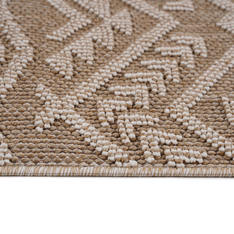 Natural Traditional Indoor/Outdoor Area Rug, Rectangle 4' x 6'2"