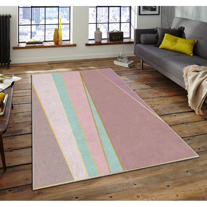 Tapis rose en polyester tissé à la machine, Rectangle 5 pi 3 po x 7 pi 7 po