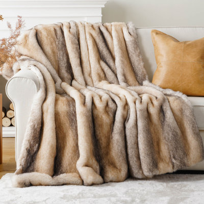 Luxury Faux Fur Throw Blanket, Large Soft Warm Cozy Fuzzy Fluffy Fur Blankets and Throws for Bed, Home Decor, King Size Fur Blanket with Long Pile