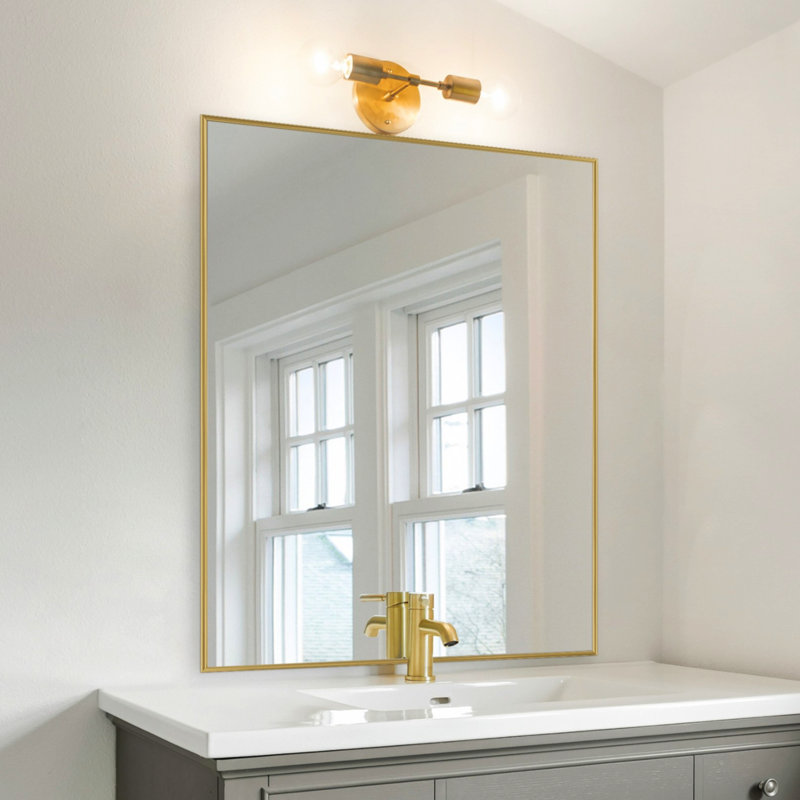 Miroir mural en métal pour salle de bain et meuble-lavabo, collection Kristveig, Rectangulaire, Doré, 24 po x 36 po