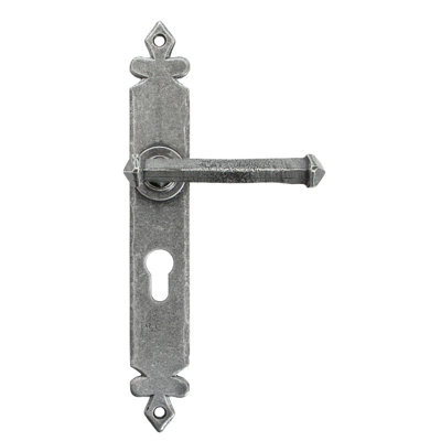 Tudor Lock Door Handle
