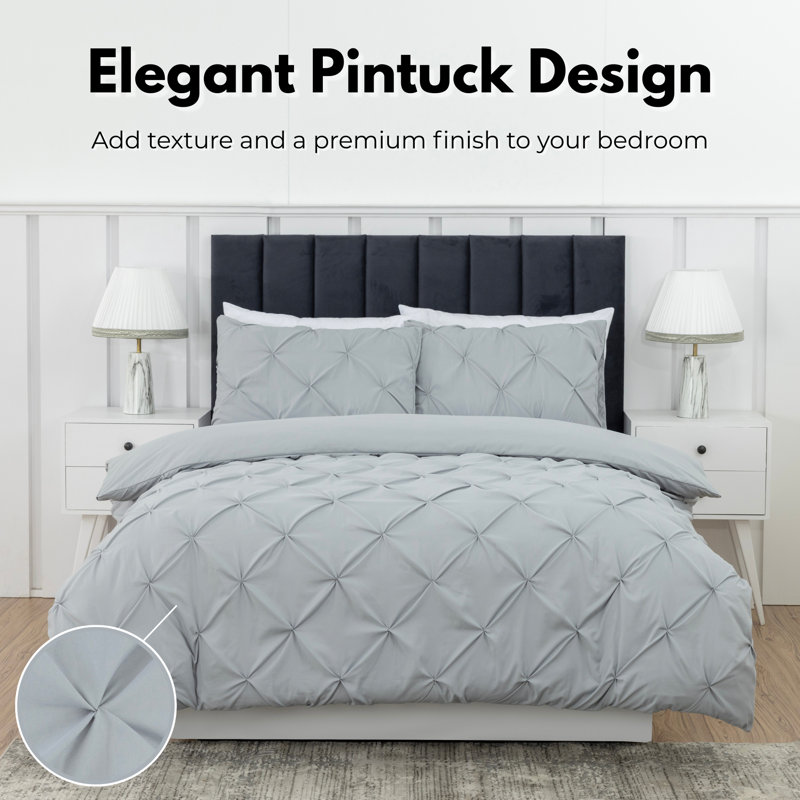 MHG Living Luxury Bedding Set - Pintuck Duvet Cover with Fitted Sheet & Pillowcases - Single/Double/King/Super King, King