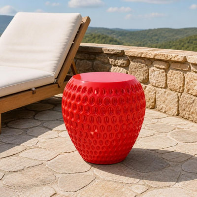 Table d'appoint et de fantaisie en béton fantaisiste inspirée des fraises, table d'appoint intérieure et extérieure durable résistante aux intempéries avec base texturée tactile et plateau rond lisse pour les salons, les patios et les jardins