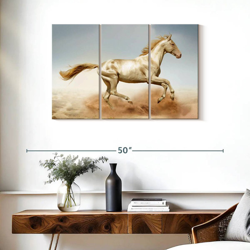 Brampt qui court le cheval Akhal Teke, H 24 po x l 38 po