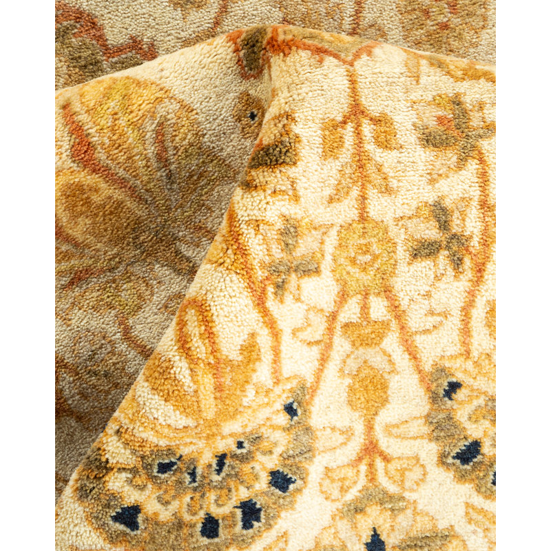 Classic One-of-a-Kind 3'2" X 5'1" Hand Knotted Area Rug