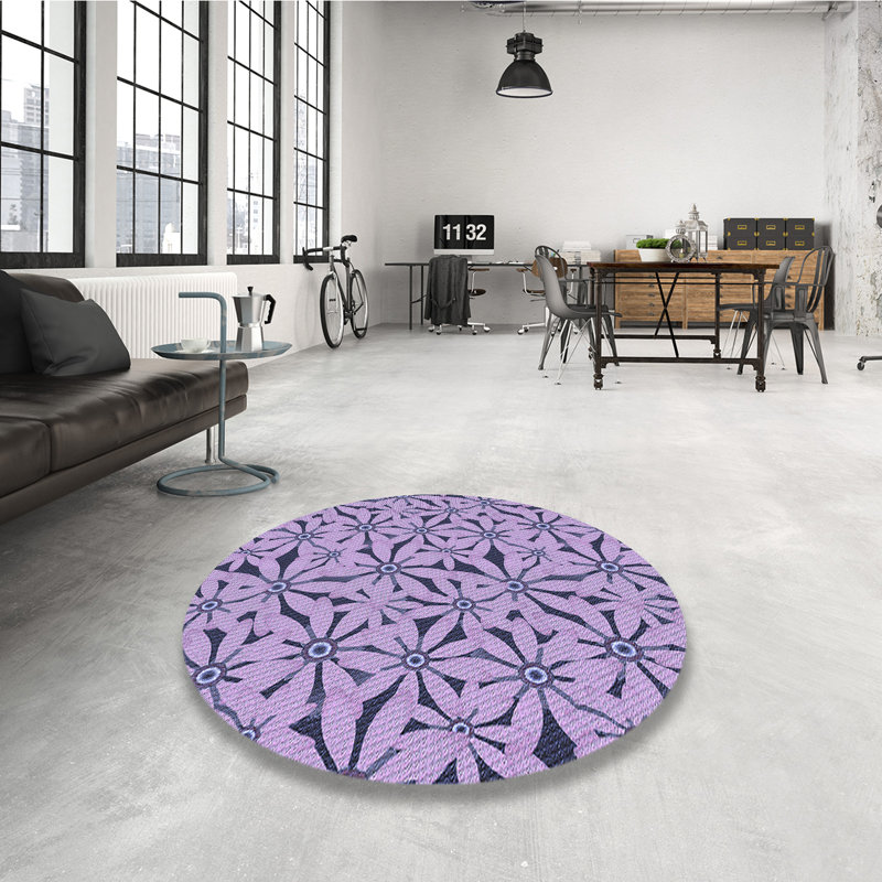 Indoor Rug, Rectangle 7' x 9'