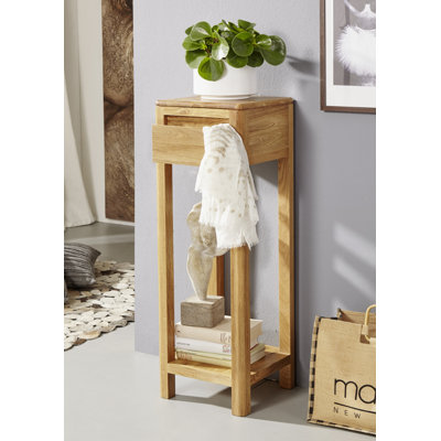 Artemisia Plant Stand