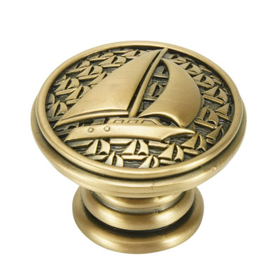 YACHT CLUB SAILBOAT KNOB