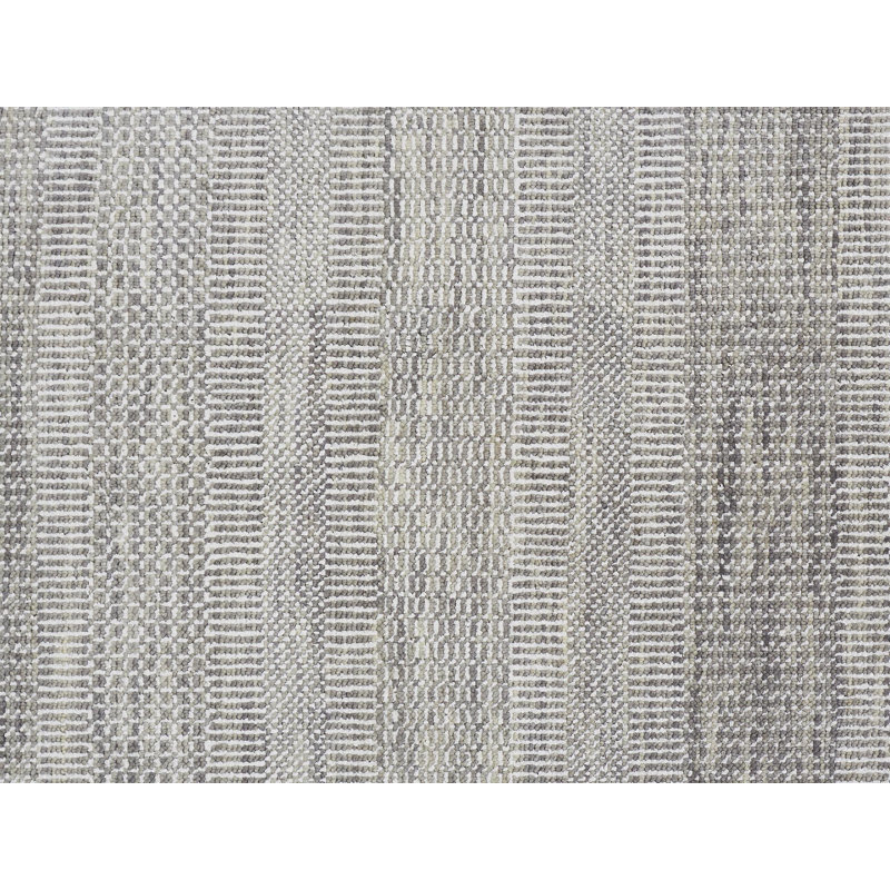 Tapis Serovpe, Rectangle 7 pi 9 po x 9 pi 9 po