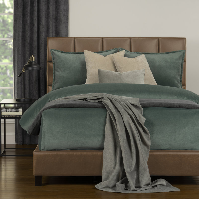 Mixology Velvet Bed Cap Comforter Set with Sewn Corners, California King, Lagoon