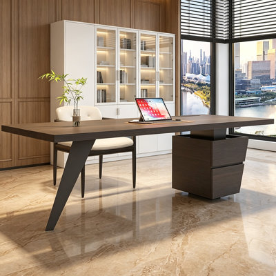 Bureau de luxe léger et minimaliste