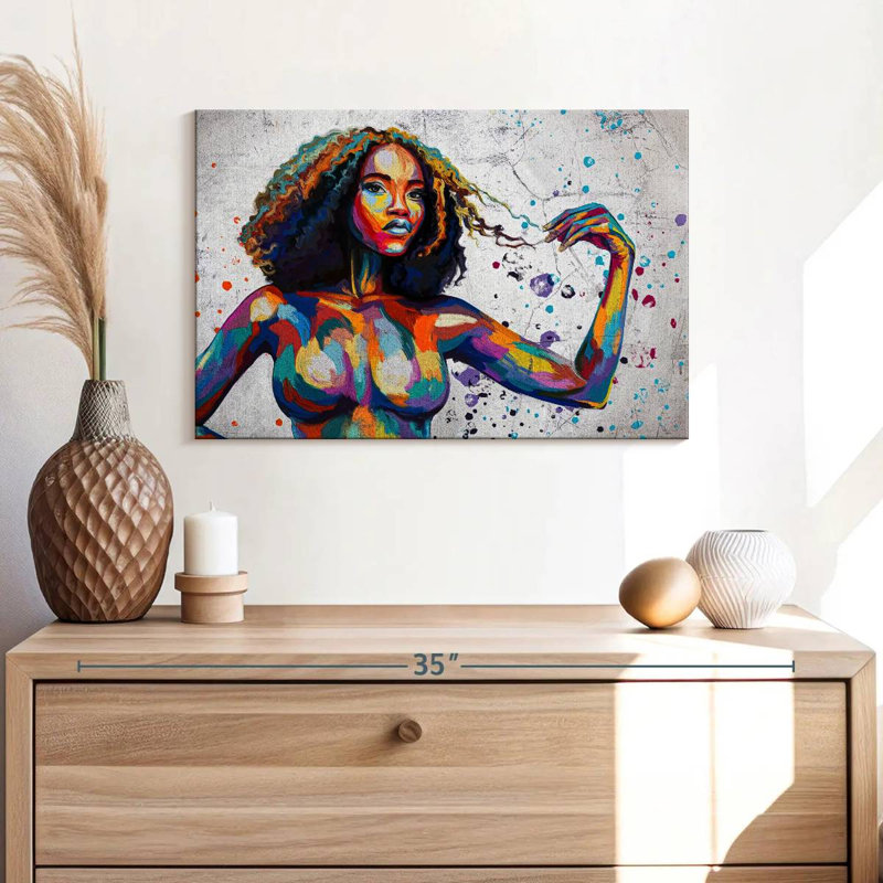 Leisha Curvy African Beauty, H 16 po x l 24 po