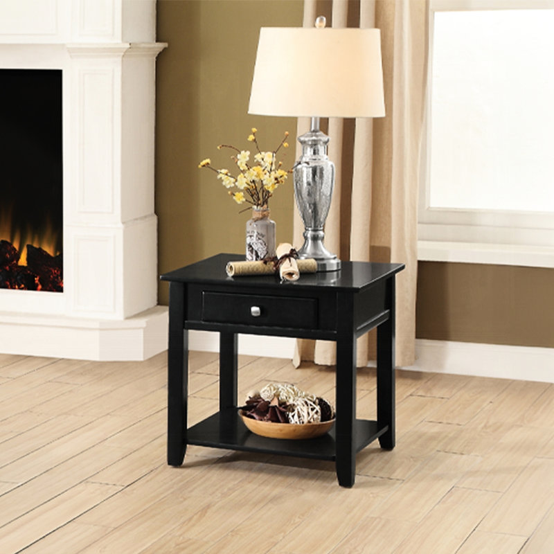 Table de bout noire avec tablette inférieure et durabilité - 22 po x 22 po Rustic Touch 22 po x 22 po