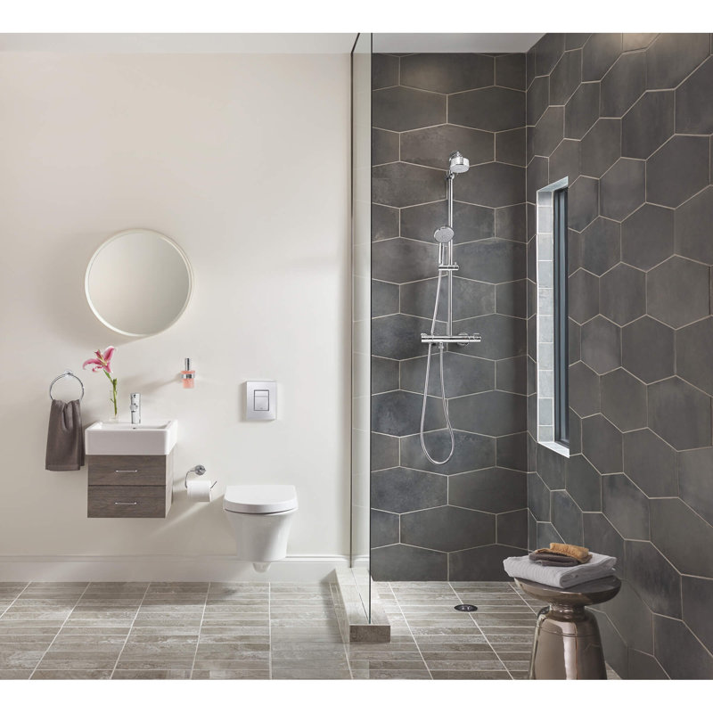 Porte-papier hygiénique mural Essentials, Chrome étoilé