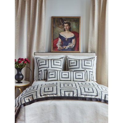 Strata Coverlet