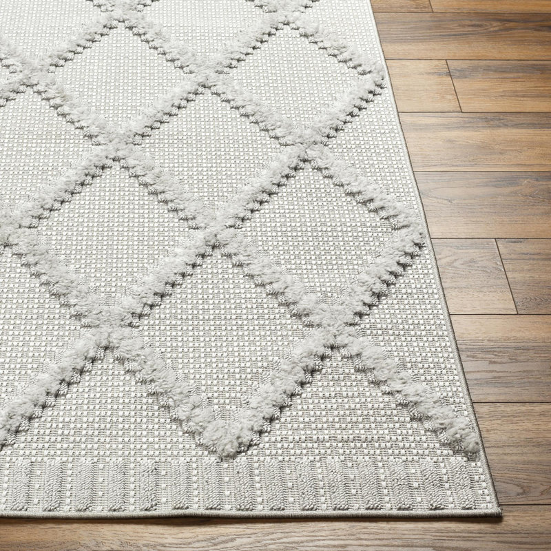 Geometric Indoor / Outdoor Rug, Runner 2'7" x 7'3"
