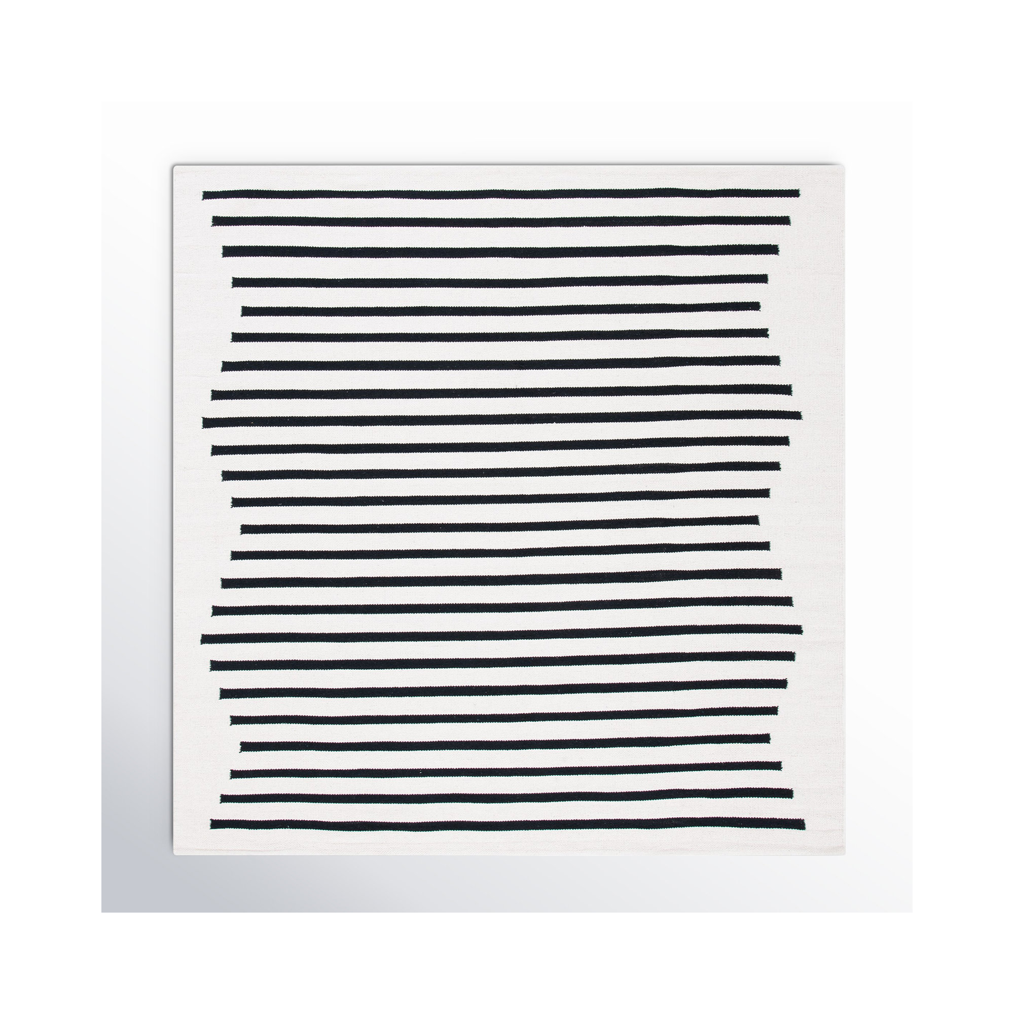 Mando Handmade Cotton Ivory/Black Rug, Square 4'